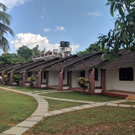 Lamour Beach Resort Benaulim Dış mekan fotoğraf