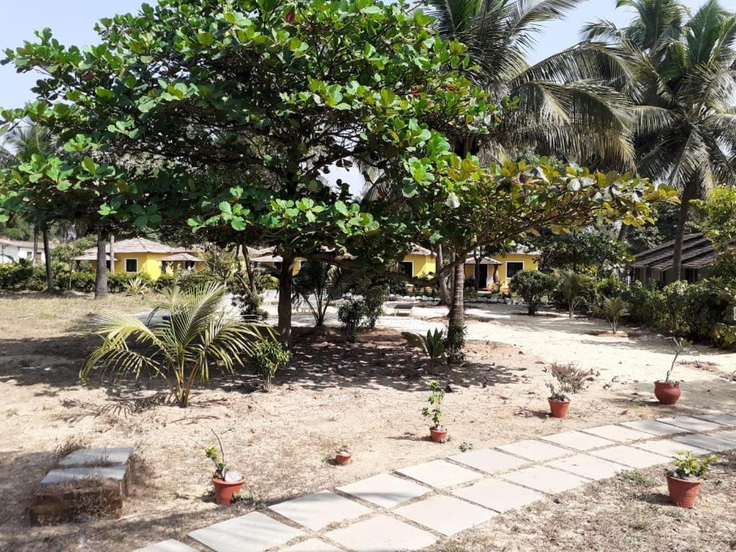 Lamour Beach Resort Benaulim Dış mekan fotoğraf